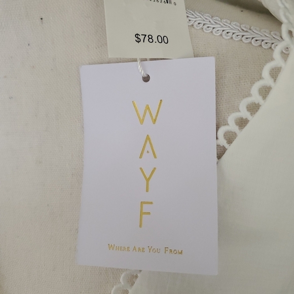 Wayf Smocked Delancy V-Neck Top - Picture 10 of 11
